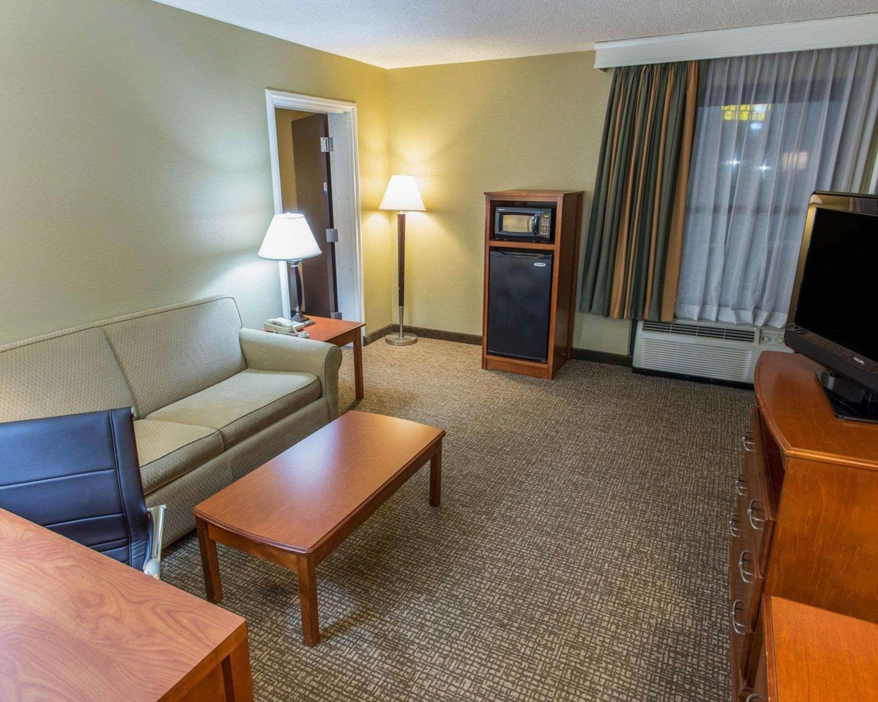 Comfort Inn Opelika - Auburn Exterior foto